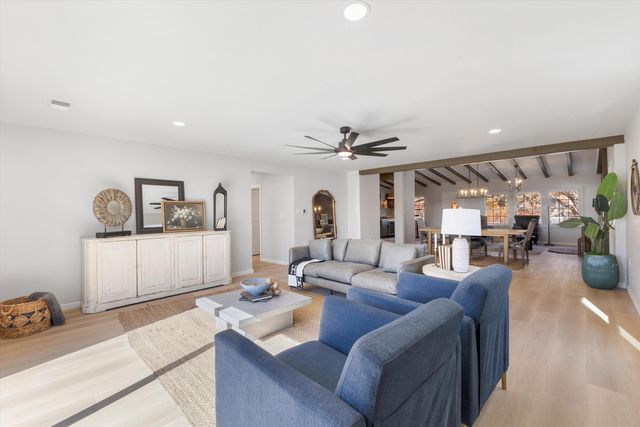 1420 Freeman Avenue NW, Albuquerque, NM 87107