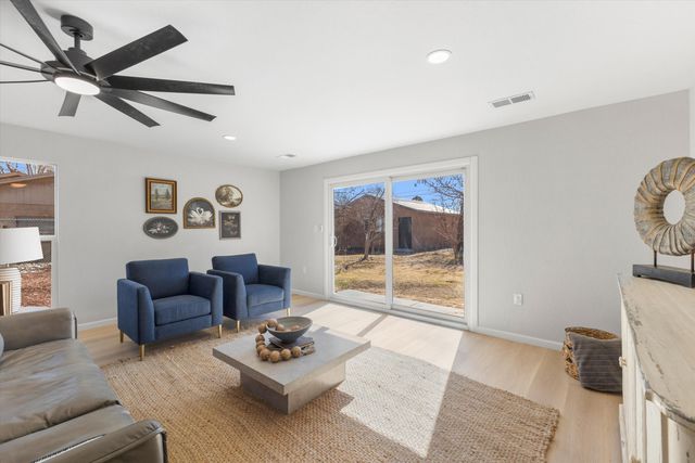 1420 Freeman Avenue NW, Albuquerque, NM 87107