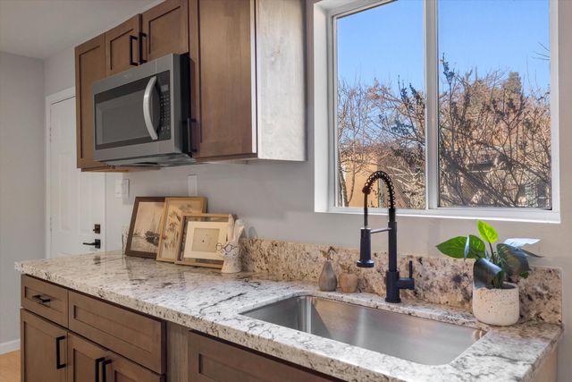 1420 Freeman Avenue NW, Albuquerque, NM 87107