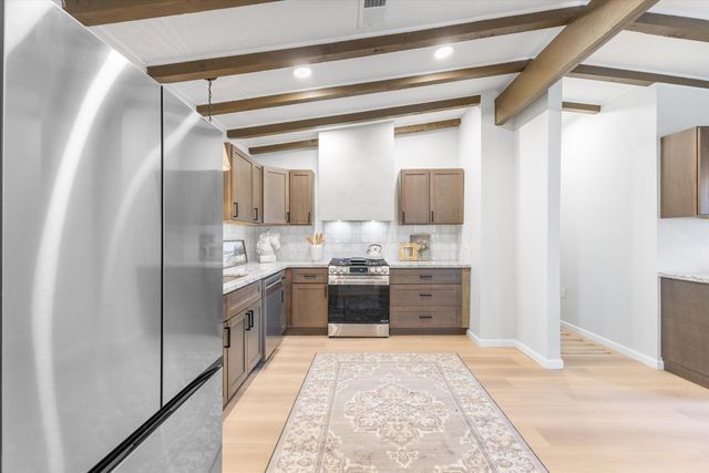 1420 Freeman Avenue NW, Albuquerque, NM 87107