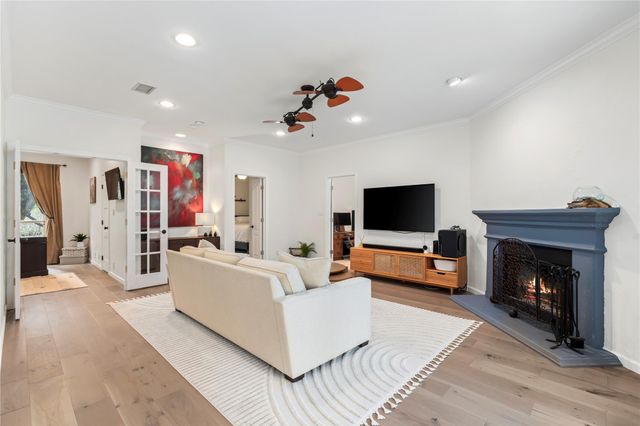 332 Explorer, Lakeway, TX 78734