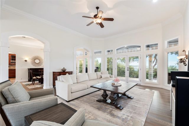 332 Explorer, Lakeway, TX 78734