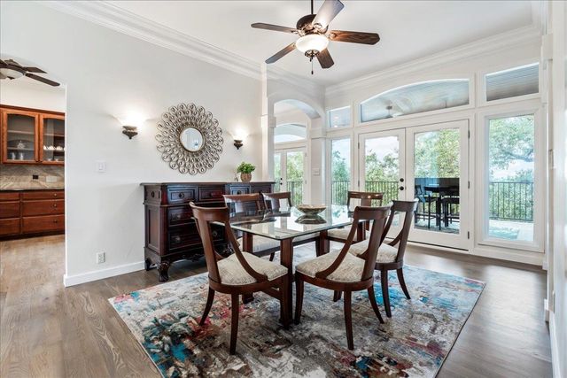332 Explorer, Lakeway, TX 78734