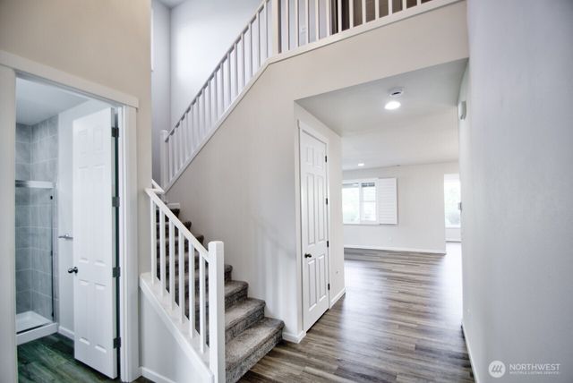 771 SE Nordmann Loop, Port Orchard, WA 98366