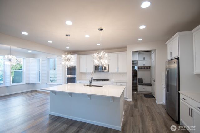 771 SE Nordmann Loop, Port Orchard, WA 98366