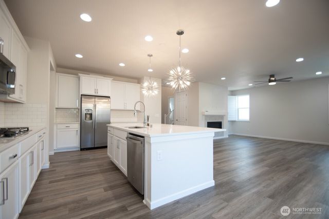 771 SE Nordmann Loop, Port Orchard, WA 98366