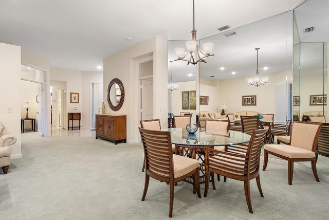 575 Masters Way, Palm Beach Gardens, FL 33418