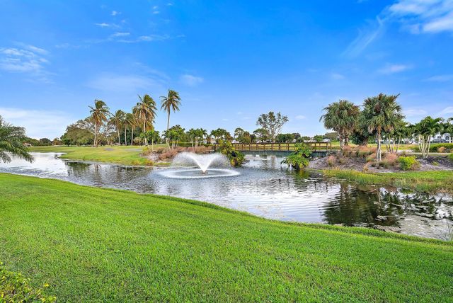 575 Masters Way, Palm Beach Gardens, FL 33418