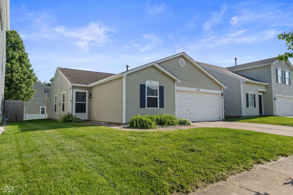 11913 Pronghorn Circle, Noblesville, IN 46060