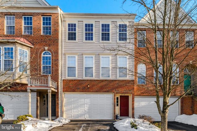 6735 APPLEMINT LN, Alexandria, VA 22310