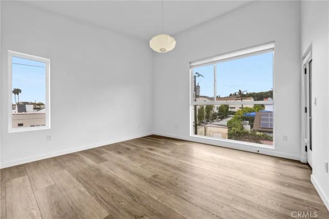 5271 Eagle Dale, Los Angeles, CA 90041