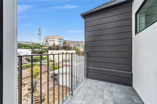 5271 Eagle Dale, Los Angeles, CA 90041