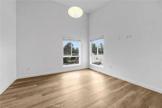 5271 Eagle Dale, Los Angeles, CA 90041