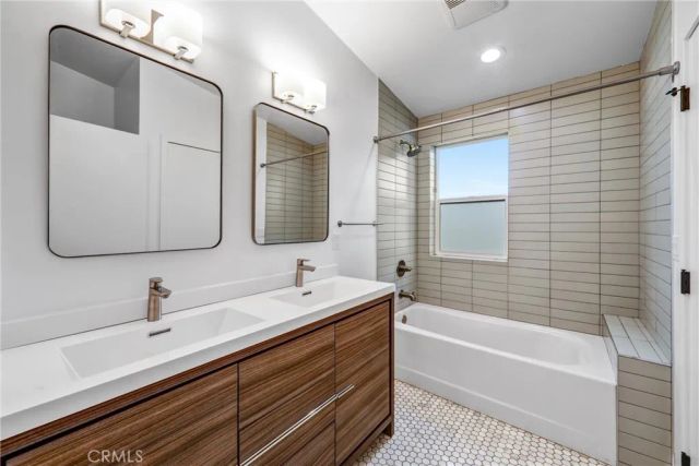 5271 Eagle Dale, Los Angeles, CA 90041