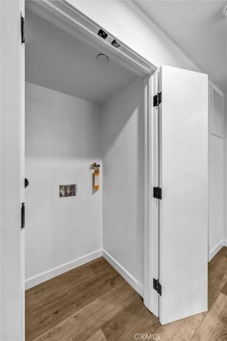 5271 Eagle Dale, Los Angeles, CA 90041