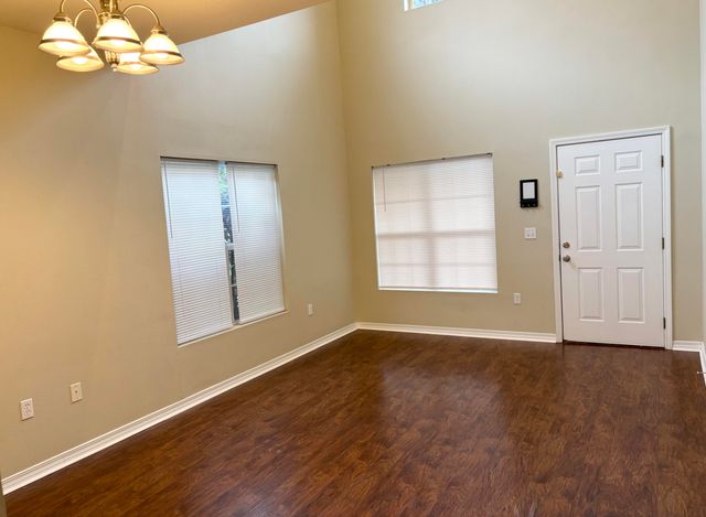 1545 Bentley Circle, Fort Walton Beach, FL 32547