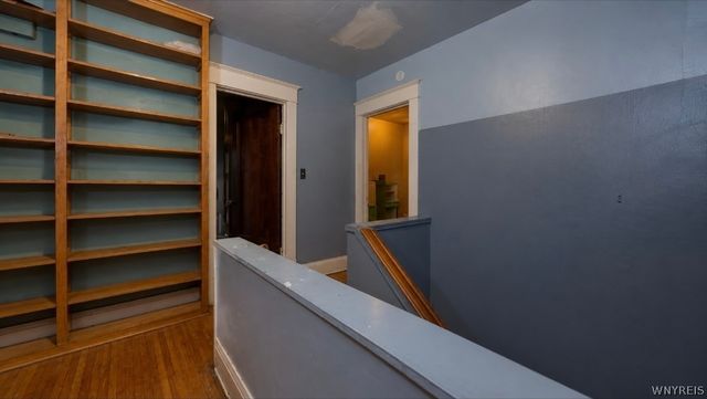 33 Mercer Avenue, Buffalo, NY 14214