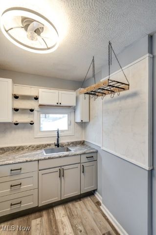 2643 Monroe Street, Lakemore, OH 44250