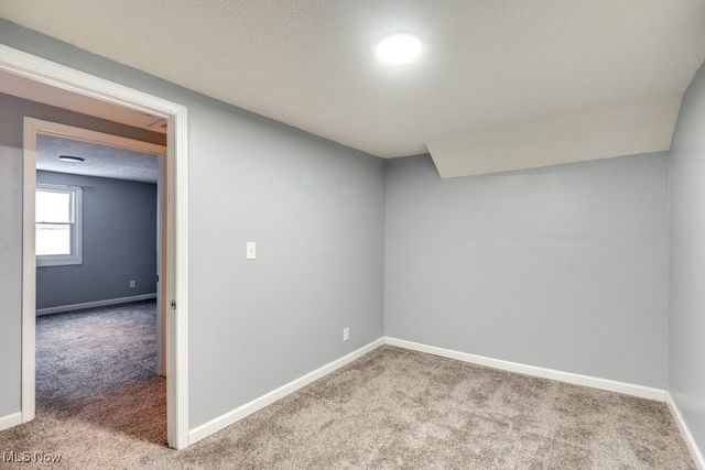 2643 Monroe Street, Lakemore, OH 44250