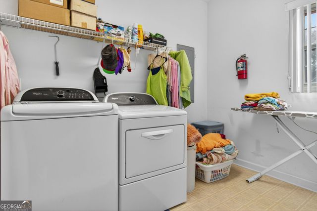 128 Crown Glen Way, Stockbridge, GA 30281