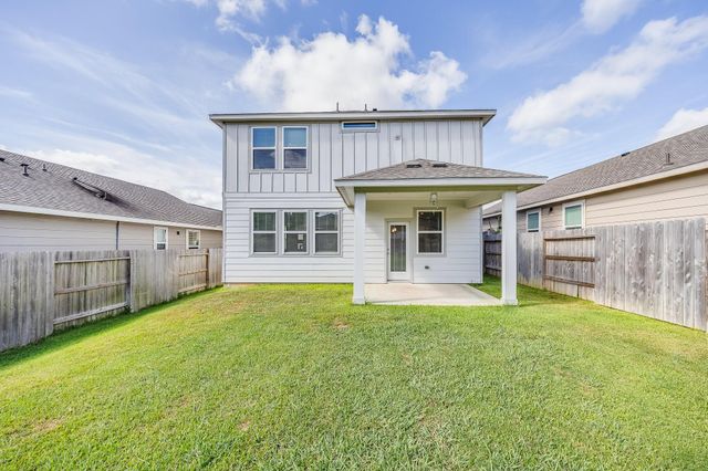 18560 Meadow Point Lane, Conroe, TX 77316