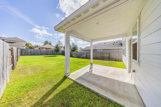 18560 Meadow Point Lane, Conroe, TX 77316