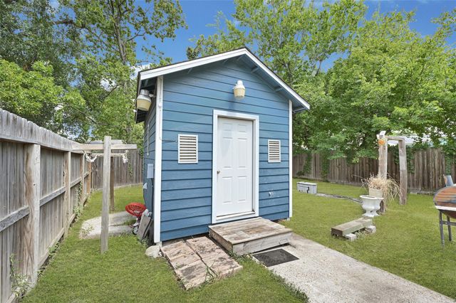 3607 De Leon Street, Houston, TX 77087
