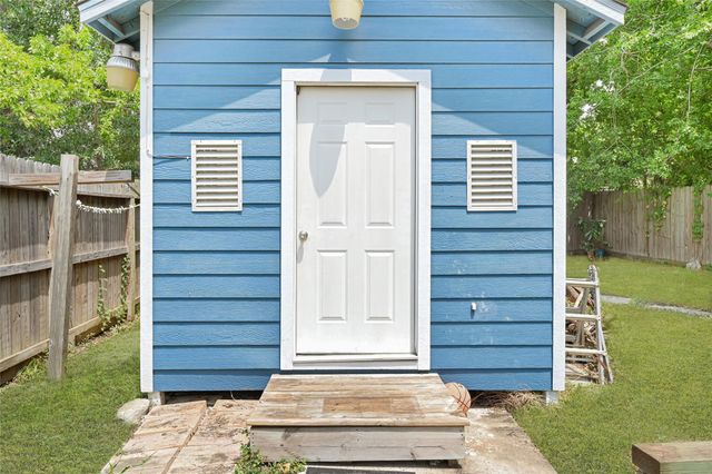 3607 De Leon Street, Houston, TX 77087