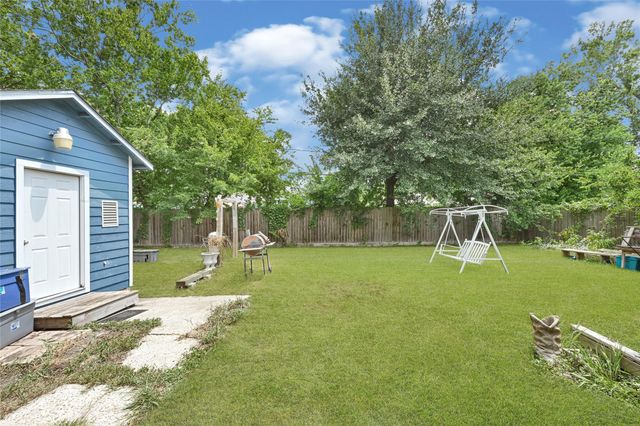 3607 De Leon Street, Houston, TX 77087