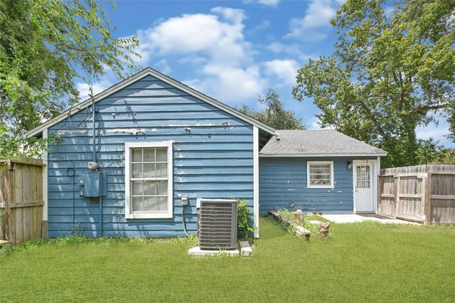 3607 De Leon Street, Houston, TX 77087