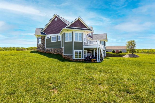 379 Greenhouse RD, Glade Hill, VA 24092