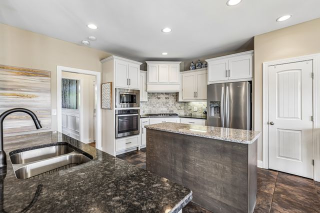 4519 Smitty Dr, Murfreesboro, TN 37128