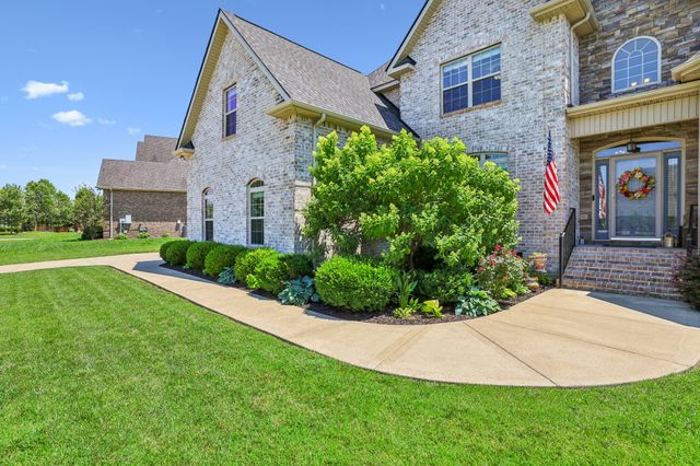 4519 Smitty Dr, Murfreesboro, TN 37128