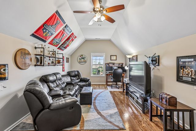 4519 Smitty Dr, Murfreesboro, TN 37128