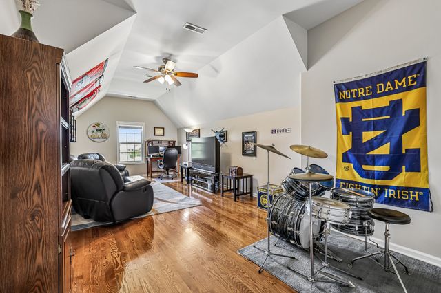 4519 Smitty Dr, Murfreesboro, TN 37128