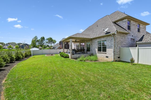 4519 Smitty Dr, Murfreesboro, TN 37128