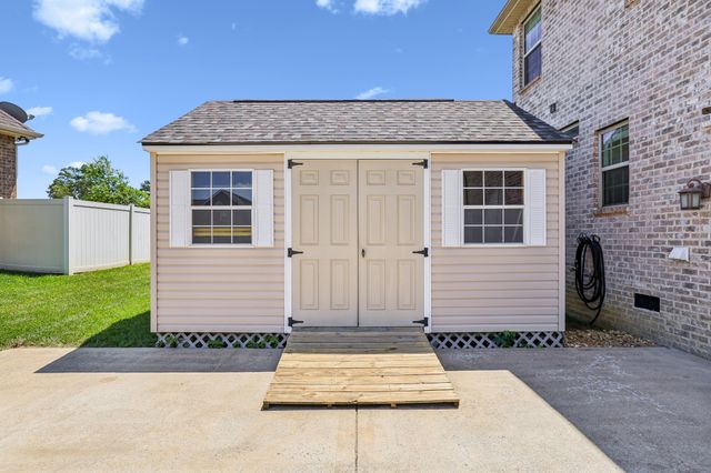 4519 Smitty Dr, Murfreesboro, TN 37128