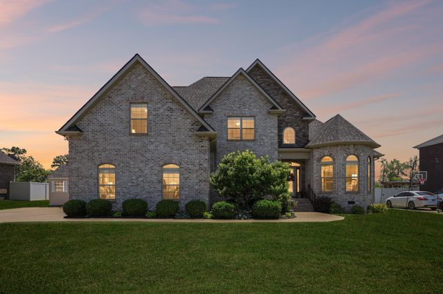 4519 Smitty Dr, Murfreesboro, TN 37128