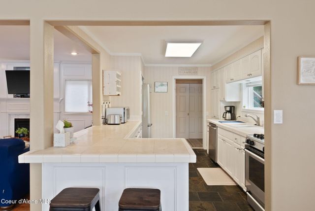 24519 E Tum Tum Dr, Liberty Lake, WA 99019