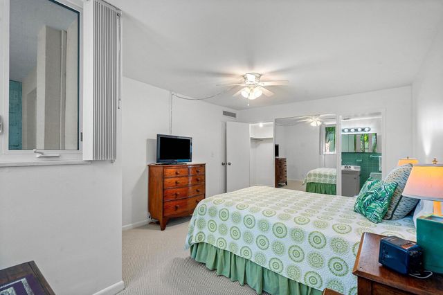 223 Atlantic Avenue D2, Palm Beach, FL 33480