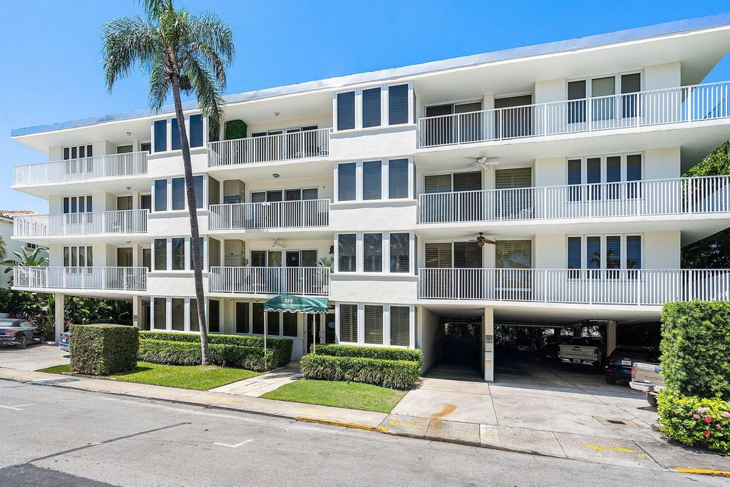 223 Atlantic Avenue D2, Palm Beach, FL 33480