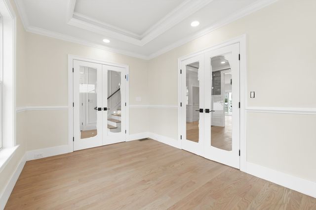 54 Hawthorn Ave, Needham, MA 02492