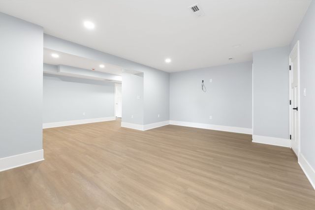 54 Hawthorn Ave, Needham, MA 02492