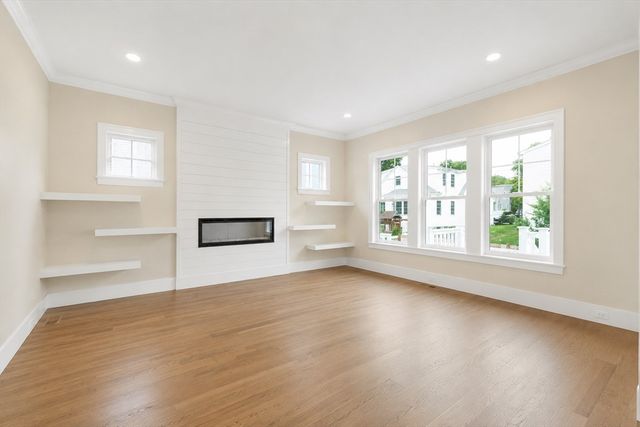 54 Hawthorn Ave, Needham, MA 02492