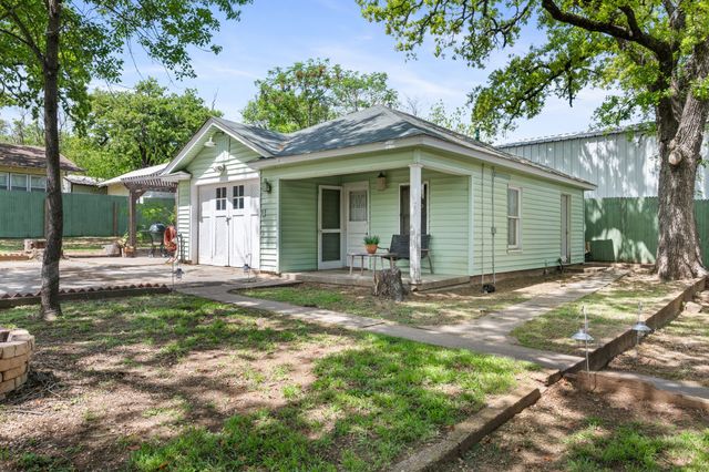 1201 NW 4th Avenue, Mineral Wells, TX 76067