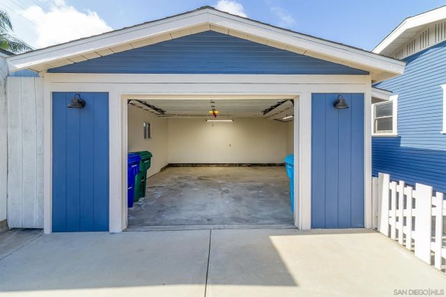 3320 Orange Avenue, San Diego, CA 92104