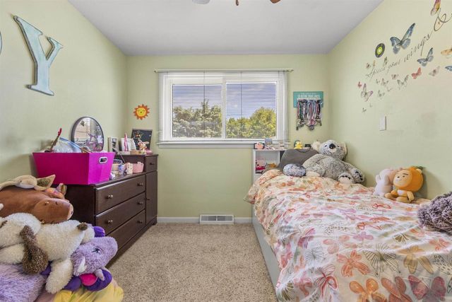 1613 JAY LANE, Green Bay, WI 54304