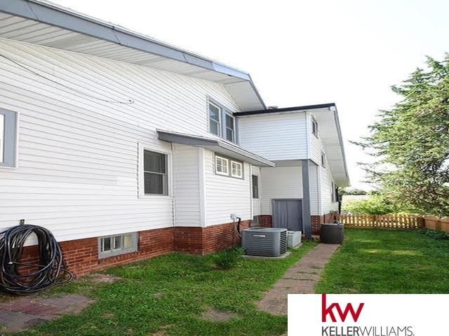 5022 Izard Street, Omaha, NE 68132