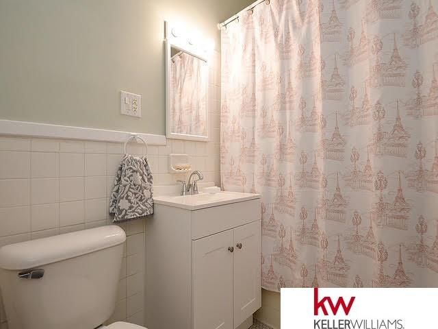 5022 Izard Street, Omaha, NE 68132