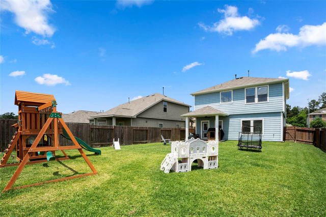 429 Camas Creek Lane, Magnolia, TX 77354